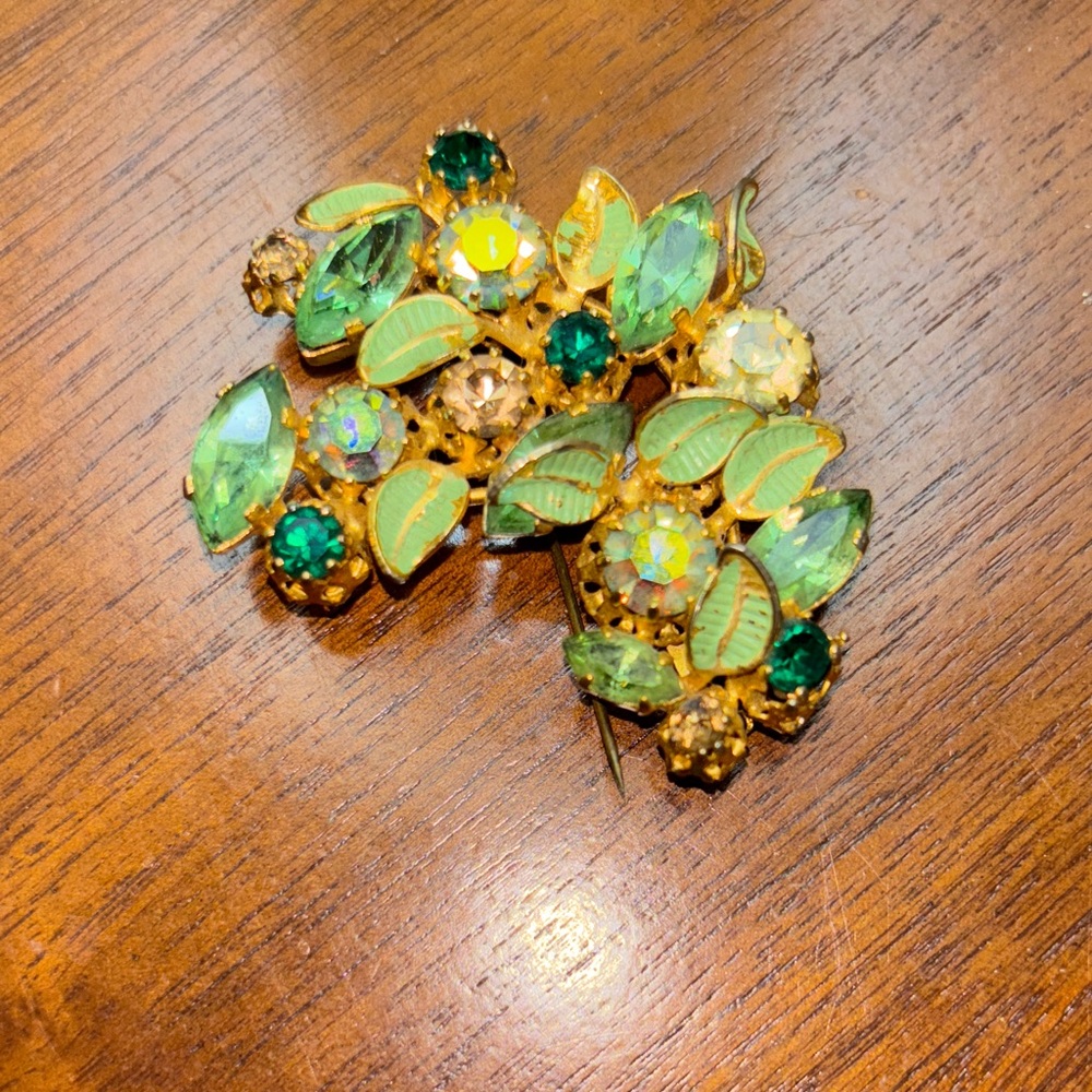 Vintage Austrian Crystal Green Gold Leaf Brooch Rhinestone Mid century Leaves